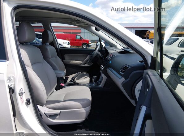 JF2SJARC3GH521882 2016 SUBARU FORESTER White 