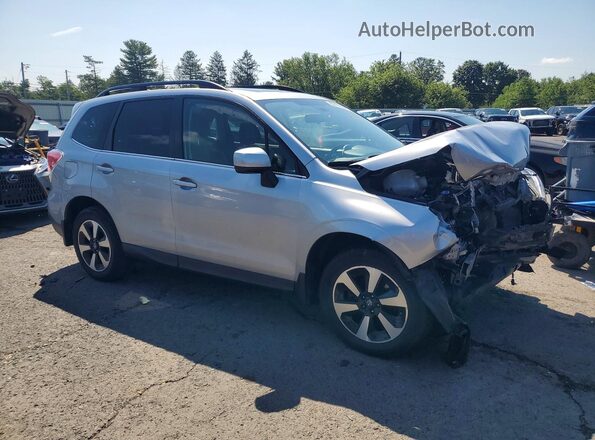 JF2SJARC3HH426403 2017 SUBARU FORESTER Серебряный Передняя правая четверть