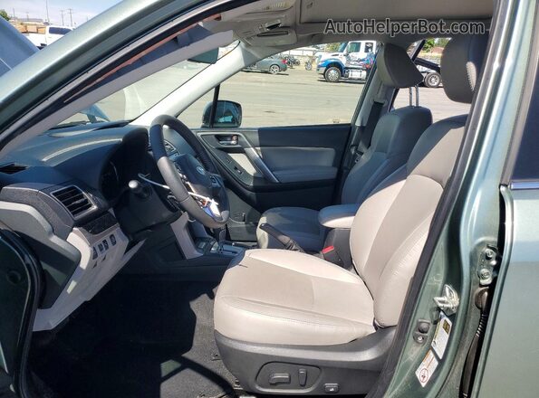 JF2SJARC5HH530973 2017 SUBARU FORESTER Green Vista interior delantera