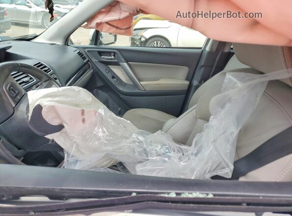 JF2SJARC5JH413061 2018 SUBARU FORESTER White Вид салону спереду