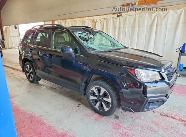 JF2SJARC5JH453351 2018 SUBARU FORESTER Black Przód prawy