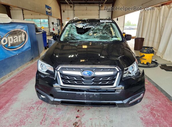 JF2SJARC5JH453351 2018 SUBARU FORESTER Black Widok z przodu