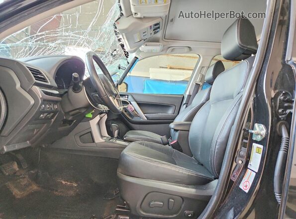 JF2SJARC5JH453351 2018 SUBARU FORESTER Black Widok wnętrza z przodu