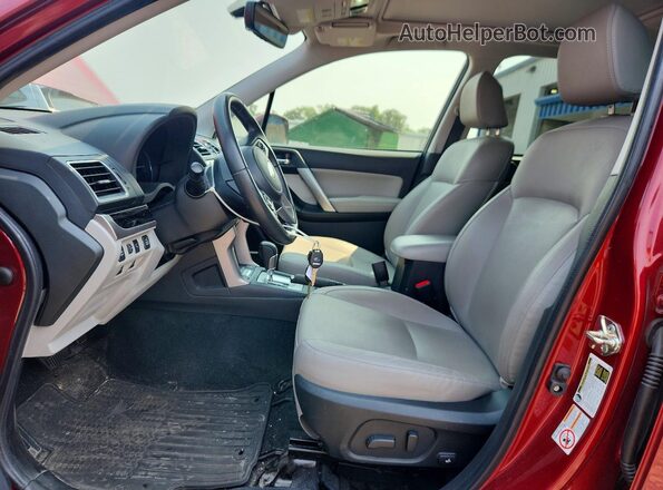 JF2SJARC7JH493141 2018 SUBARU FORESTER Red Вид салону спереду