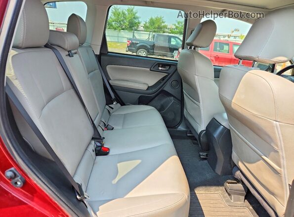 JF2SJARC7JH493141 2018 SUBARU FORESTER Red Вид задніх сидінь