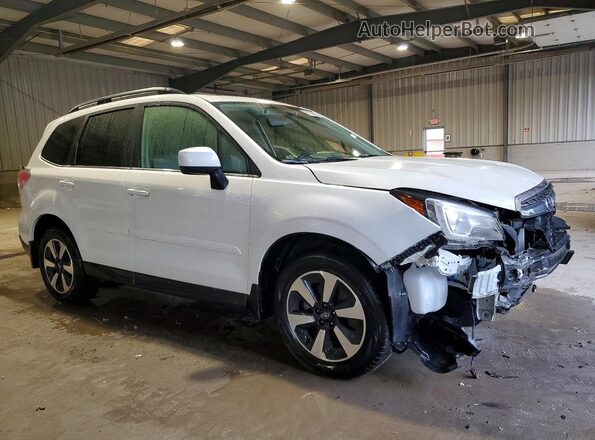 JF2SJARC9HH420735 2017 SUBARU FORESTER Белый Передняя правая четверть