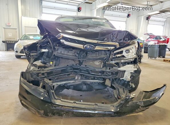 JF2SJARCXJH513804 2018 SUBARU FORESTER Черный Вид спереди