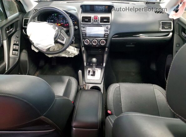 JF2SJARCXJH513804 2018 SUBARU FORESTER Черный Вид панели приборов
