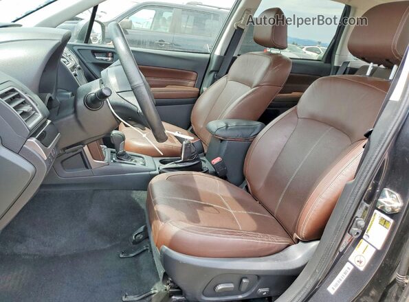 JF2SJAWC2JH594043 2018 SUBARU FORESTER Silver წინა სალონის ხედი