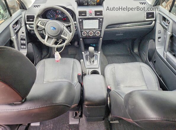 JF2SJAWC4HH556470 2017 SUBARU FORESTER Gray Dashboard view