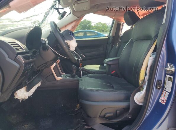 JF2SJAWC5JH568973 2018 SUBARU FORESTER Blue Vista interior delantera