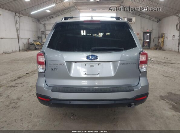 JF2SJAWC6JH593347 2018 SUBARU FORESTER Silver 