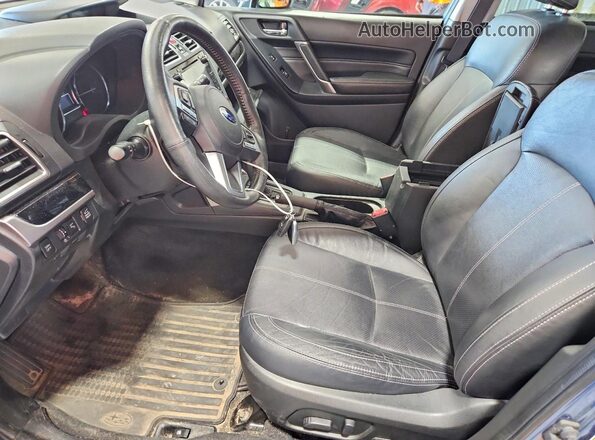 JF2SJAWC7HH811385 2017 SUBARU FORESTER Blue Vista interior delantera