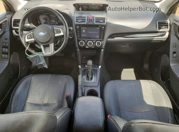 JF2SJAWC8JH441134 2018 SUBARU FORESTER White Widok deski rozdzielczej