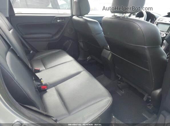 JF2SJAXC0GH448246 2016 SUBARU FORESTER Silver VIN კოდის სტიკერის ხედი