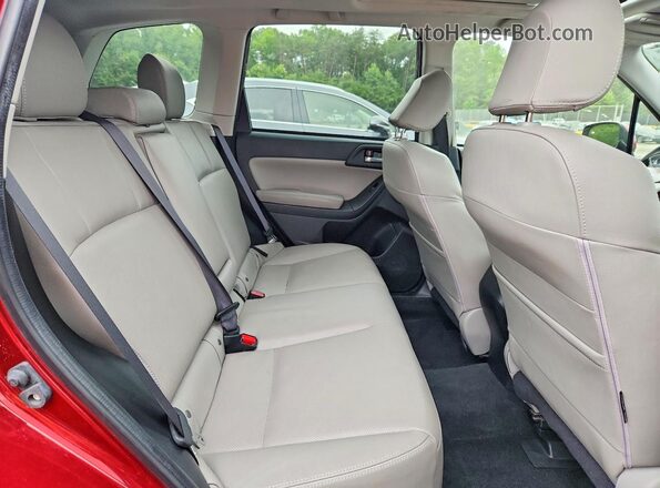 JF2SJAXC2GH449608 2016 SUBARU FORESTER Red Rear interior view