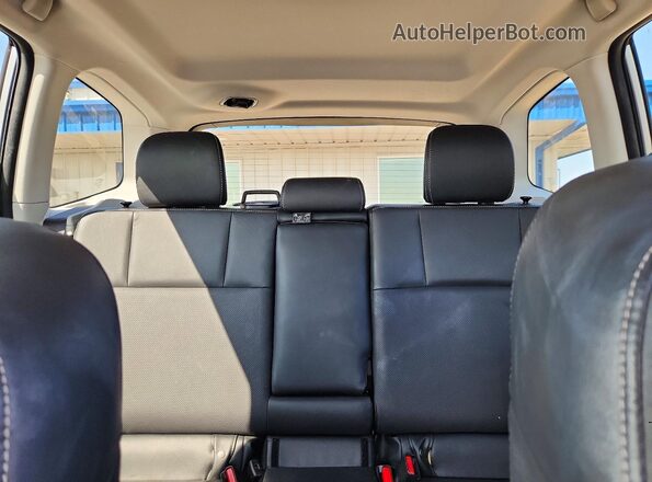 JF2SJAXCXGH407719 2016 SUBARU FORESTER Silver Vista de los asientos traseros