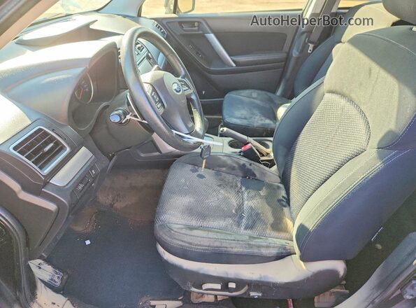 JF2SJCCC0GH489476 2016 SUBARU FORESTER Black Front interior view