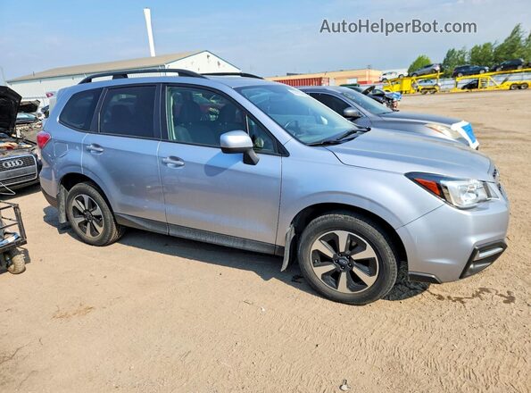 JF2SJEJC7HH532842 2017 SUBARU FORESTER Silver Delantero derecho