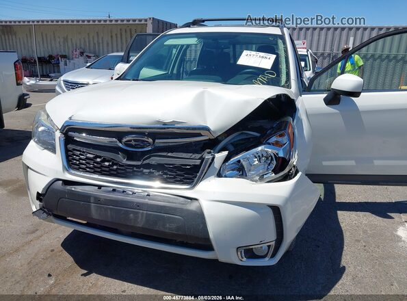JF2SJGDC8GH565273 2016 SUBARU FORESTER White Widok z przodu