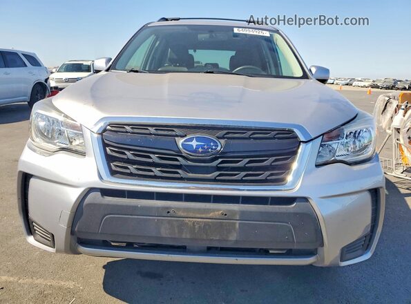 JF2SJGECXHH435575 2017 SUBARU FORESTER Silver Front view