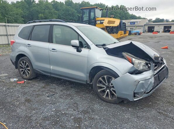 JF2SJGECXHH523932 2017 SUBARU FORESTER Silver Przód prawy