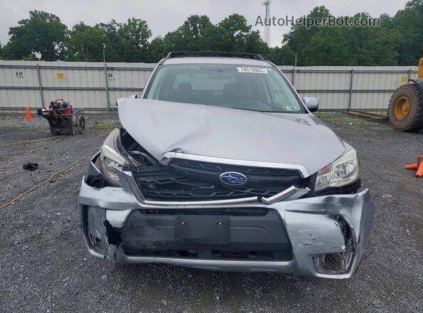 JF2SJGECXHH523932 2017 SUBARU FORESTER Silver Widok z przodu