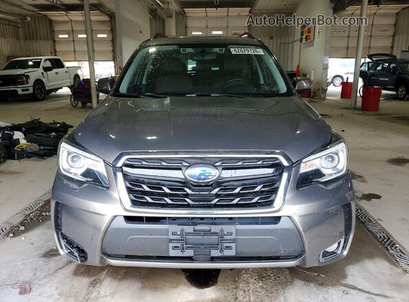 JF2SJGWC3HH503102 2017 SUBARU FORESTER Tan Vista frontal