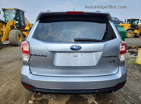 JF2SJGWC4HH445498 2017 SUBARU FORESTER Silver Rear view