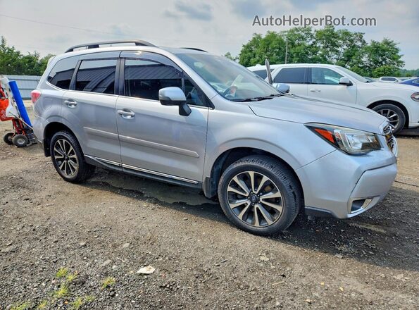 JF2SJGWC4HH445498 2017 SUBARU FORESTER Silver Front right