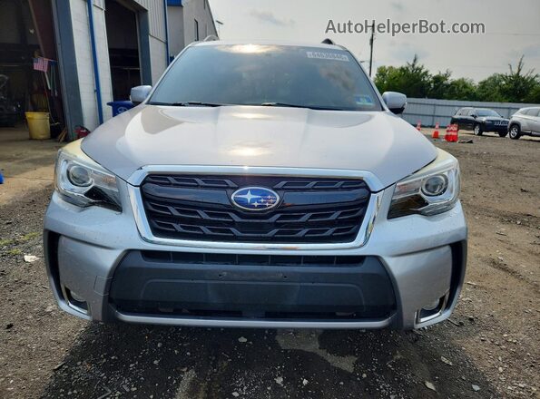 JF2SJGWC4HH445498 2017 SUBARU FORESTER Silver Front view
