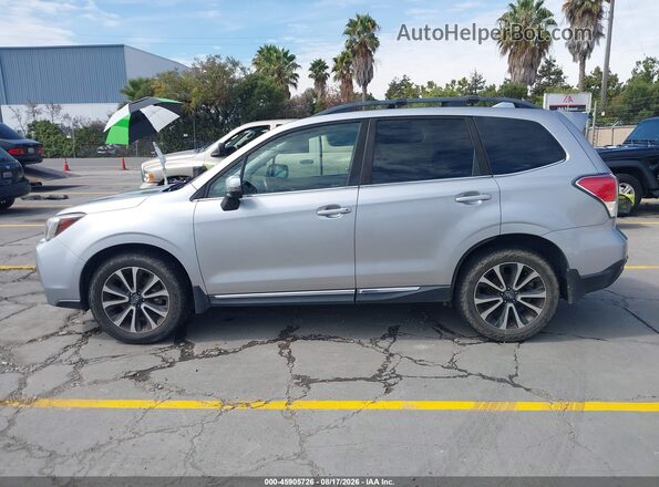 JF2SJGWC5HH430959 2017 SUBARU FORESTER Silver Widok wnętrza 360 stopni