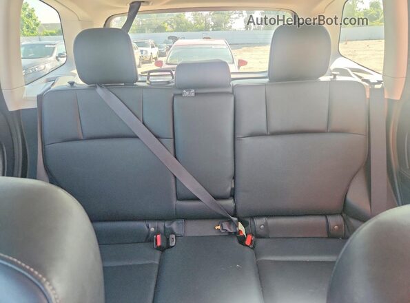JF2SJGXC7GH490934 2016 SUBARU FORESTER Turquoise Vista de los asientos traseros
