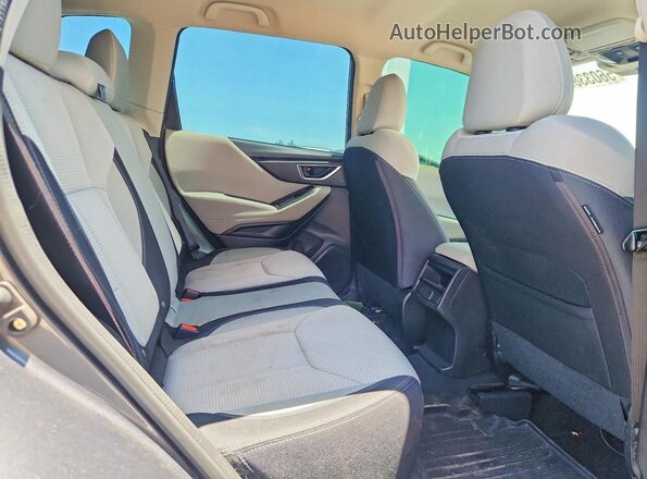 JF2SKAAC8PH448405 2023 SUBARU FORESTER Gray Widok wnętrza z tyłu