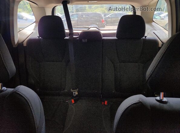 JF2SKAAC9LH415178 2020 SUBARU FORESTER Gray Rear seats view