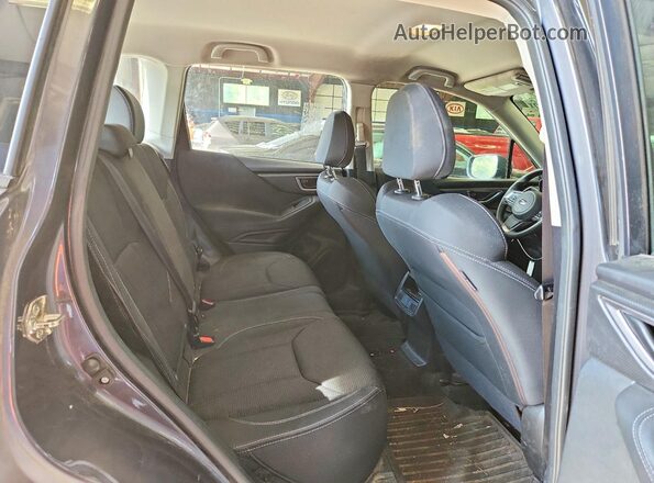 JF2SKAAC9LH415178 2020 SUBARU FORESTER Gray Rear interior view
