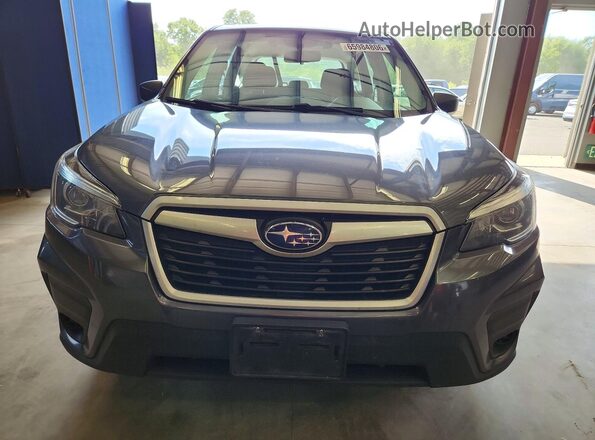 JF2SKAAC9LH415178 2020 SUBARU FORESTER Gray Front view