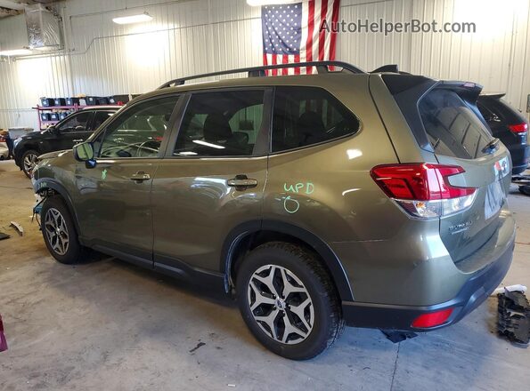 JF2SKACC3RH410550 2024 SUBARU FORESTER Green Rear left