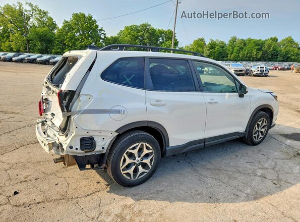 JF2SKACC3RH417773 2024 SUBARU FORESTER White Задня права чверть