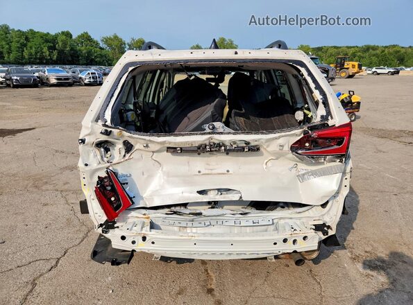 JF2SKACC3RH417773 2024 SUBARU FORESTER White Вид ззаду
