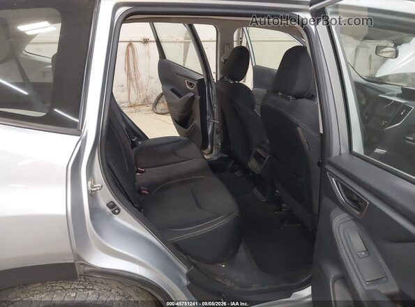 JF2SKACC4KH437763 2019 SUBARU FORESTER Silver Вид наклейки з VIN-кодом