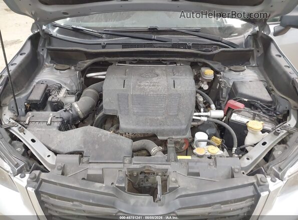 JF2SKACC4KH437763 2019 SUBARU FORESTER Silver Вид ззаду