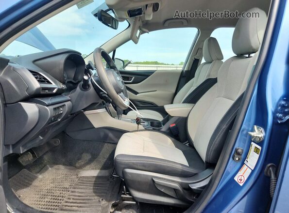 JF2SKACC5KH476197 2019 SUBARU FORESTER Blue Front interior view
