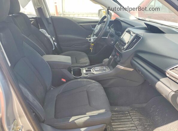 JF2SKACC6KH475852 2019 SUBARU FORESTER Silver Սալոնի դիմացի տեսք