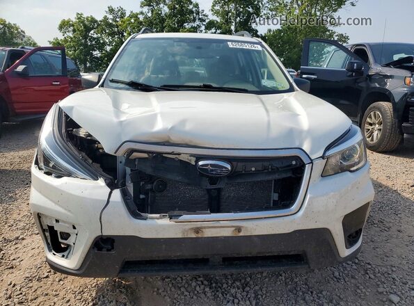 JF2SKACC9KH490054 2019 SUBARU FORESTER Белый Вид спереди