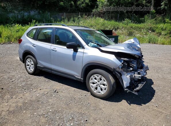 JF2SKADC2MH552542 2021 SUBARU FORESTER Серебряный Передняя правая четверть