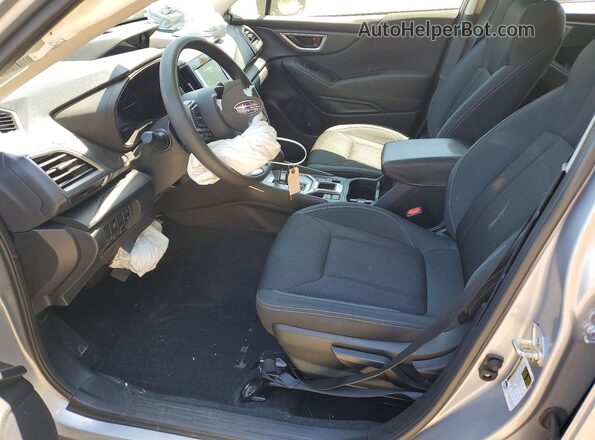 JF2SKADC2MH552542 2021 SUBARU FORESTER Серебряный Вид салона спереди
