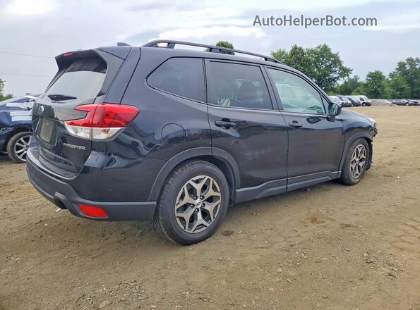 JF2SKADC3PH528514 2023 SUBARU FORESTER Черный Задняя правая четверть