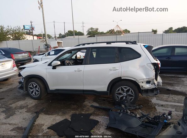 JF2SKADC3RH403645 2024 SUBARU FORESTER White 