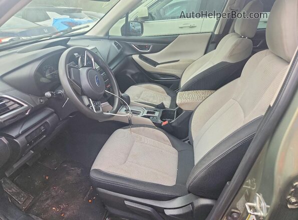 JF2SKADC4LH444292 2020 SUBARU FORESTER Green Вид салону спереду